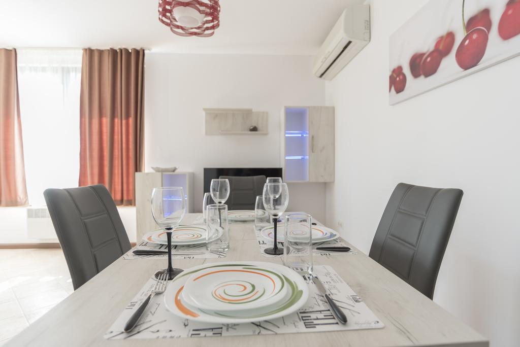 Oasis Resort & Spa Cozy Apartments لوزينيتس المظهر الخارجي الصورة
