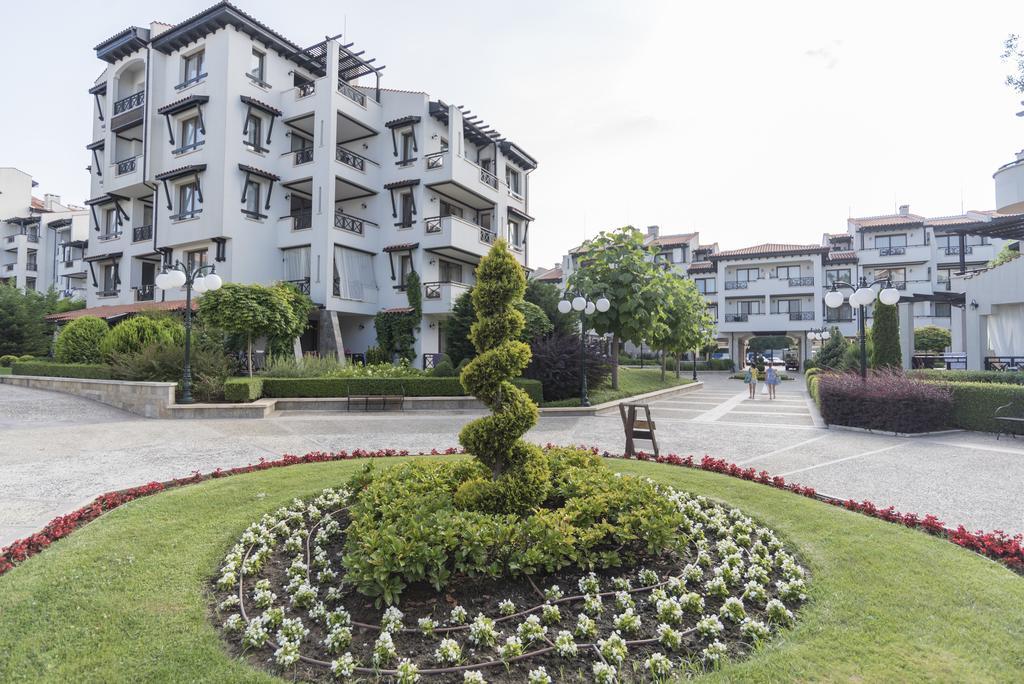 Oasis Resort & Spa Cozy Apartments لوزينيتس المظهر الخارجي الصورة